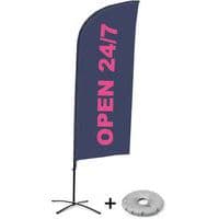 Beach flag avec pied croix Ouvert 24/7 - Anglais - Showdown Displays