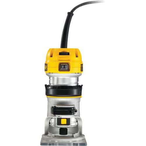 Affleureuse de paume compacte 900W 6-8mm - DEWALT